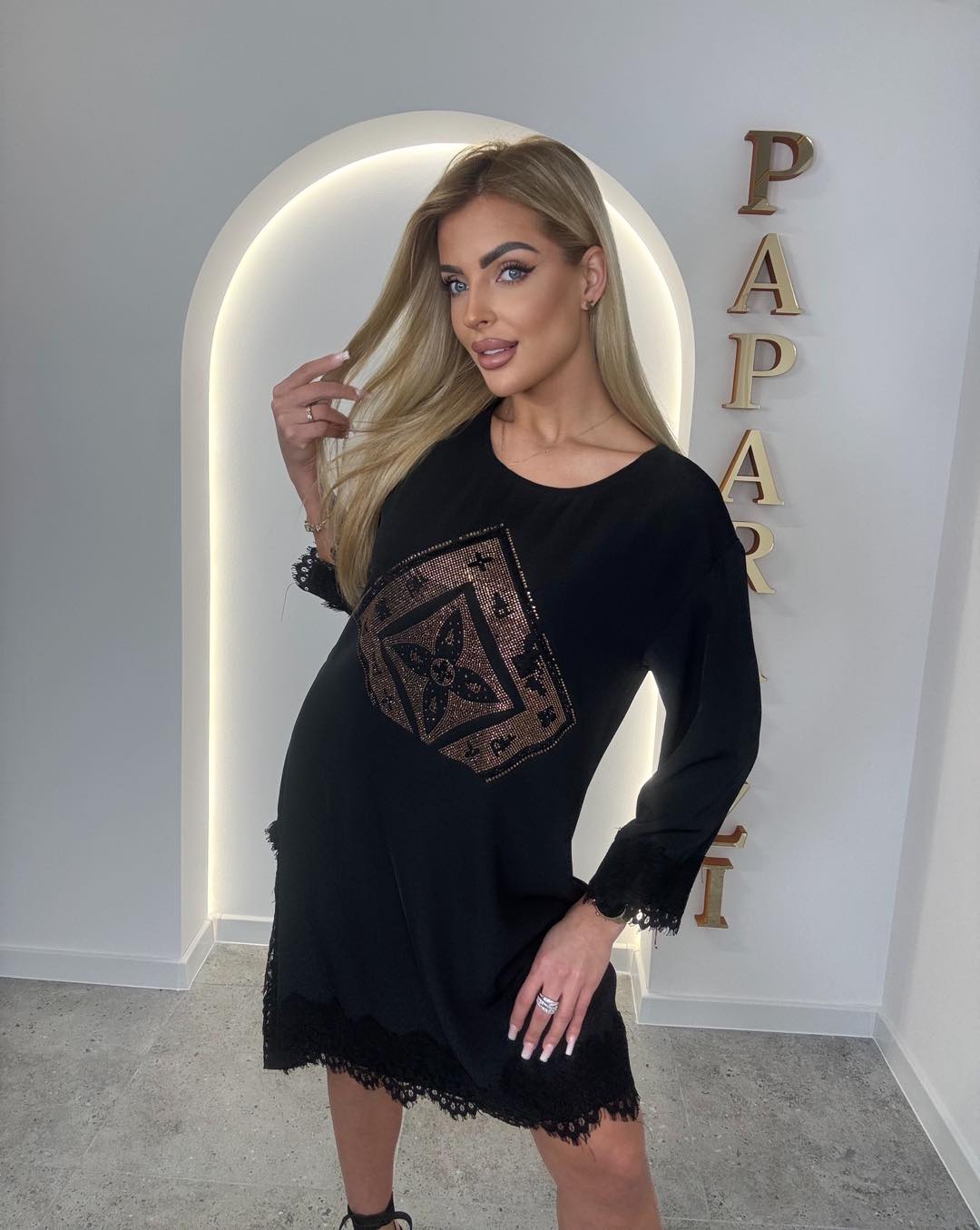 Sukienka Lace Icon PF